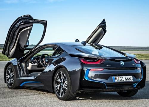 BMW i8S - юбилейная модель